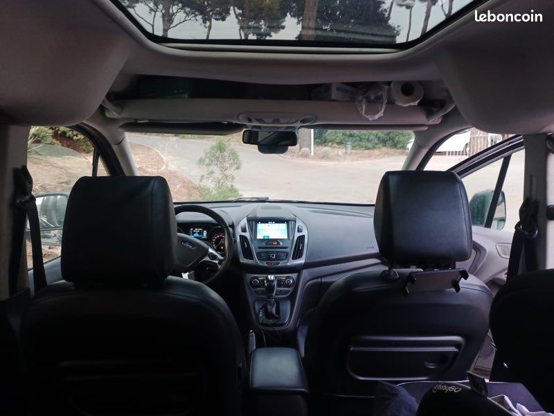 Tourneo Connect 1.6 TDCi Powershift (image 2)