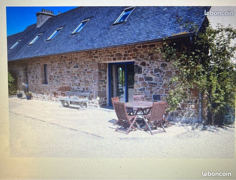 Maison 3 pièces 110 m² · à Guimaëc · 110 m² · 900 €/mois