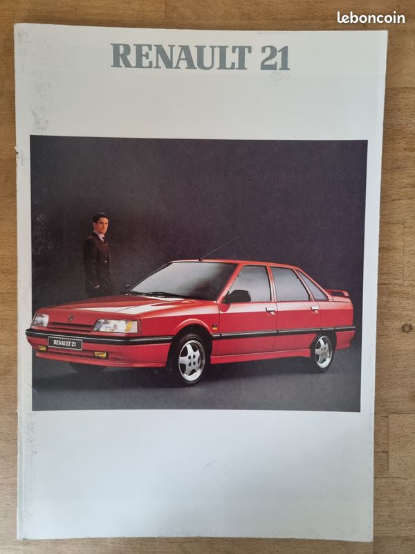 Publicité Originale de CONCESSIONNAIRE RENAULT R21 TXI 2L TURBO et autres 1990 (image 1)
