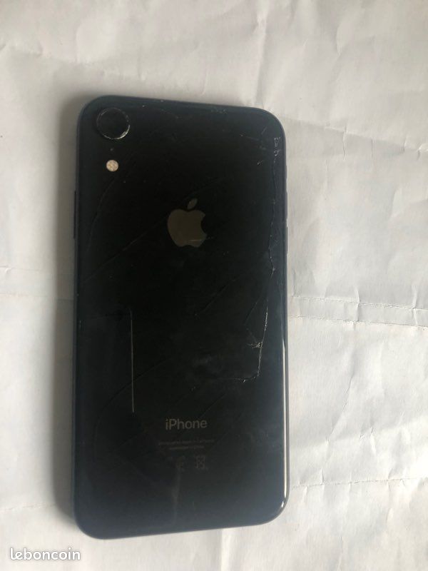 IPhone XR (image 3)