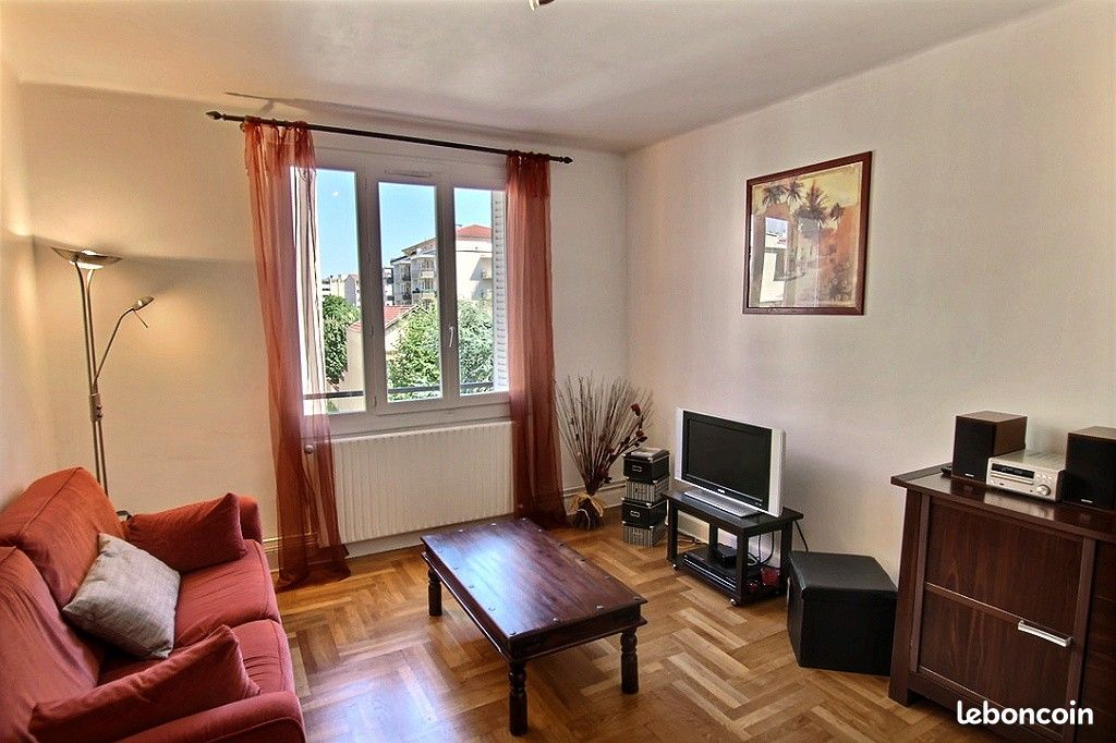 Appartement 2 pièces 57 m² · à Villeurbanne · 57 m² · 225 000 €