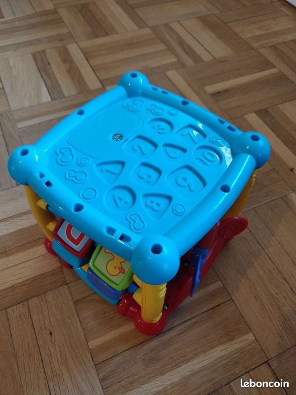Cube d'éveil VTECH (image 3)