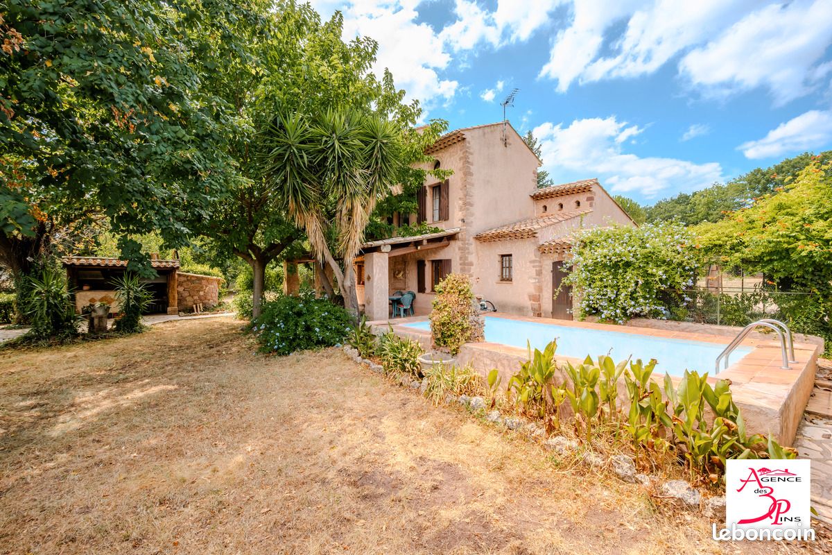 Maison 3 pièces 128 m² · à Puget-Ville · 128 m² · 580 000 €