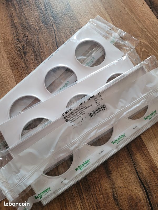 Obturateur Schneider Odace Blanc – Cache Pour Prise Ou Interrupteur Encastré