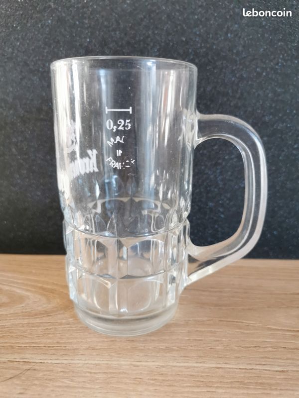 Verre à Bière Type Pinte [Stade Carapace] 16 Oz