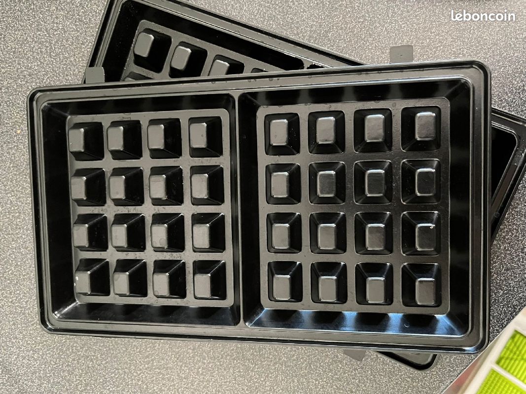 Gaufrier / toaster / paniniere 3 en 1 (image 3)