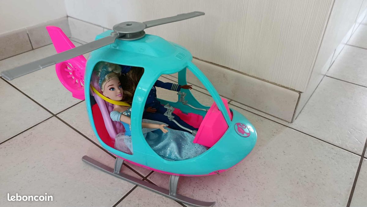 Jouets Barbies (image 4)