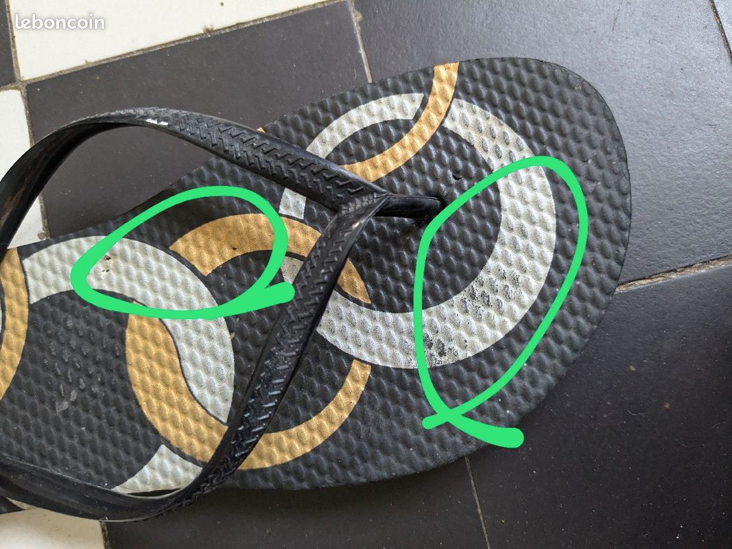 Tongs noires et dorées taille 37/38 (image 7)