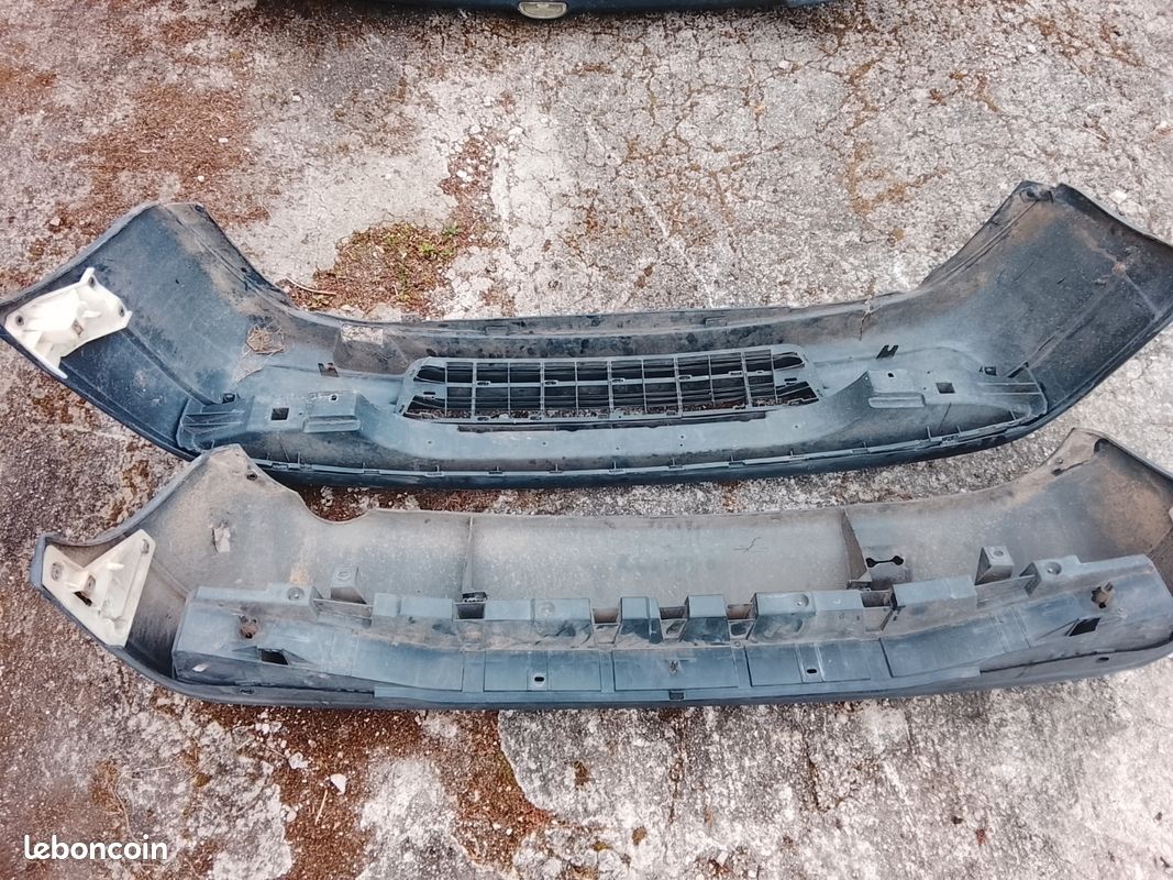 Pare choc Peugeot 106 (image 1)