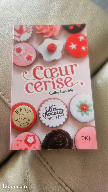 Livre coeur cerise (image 2)