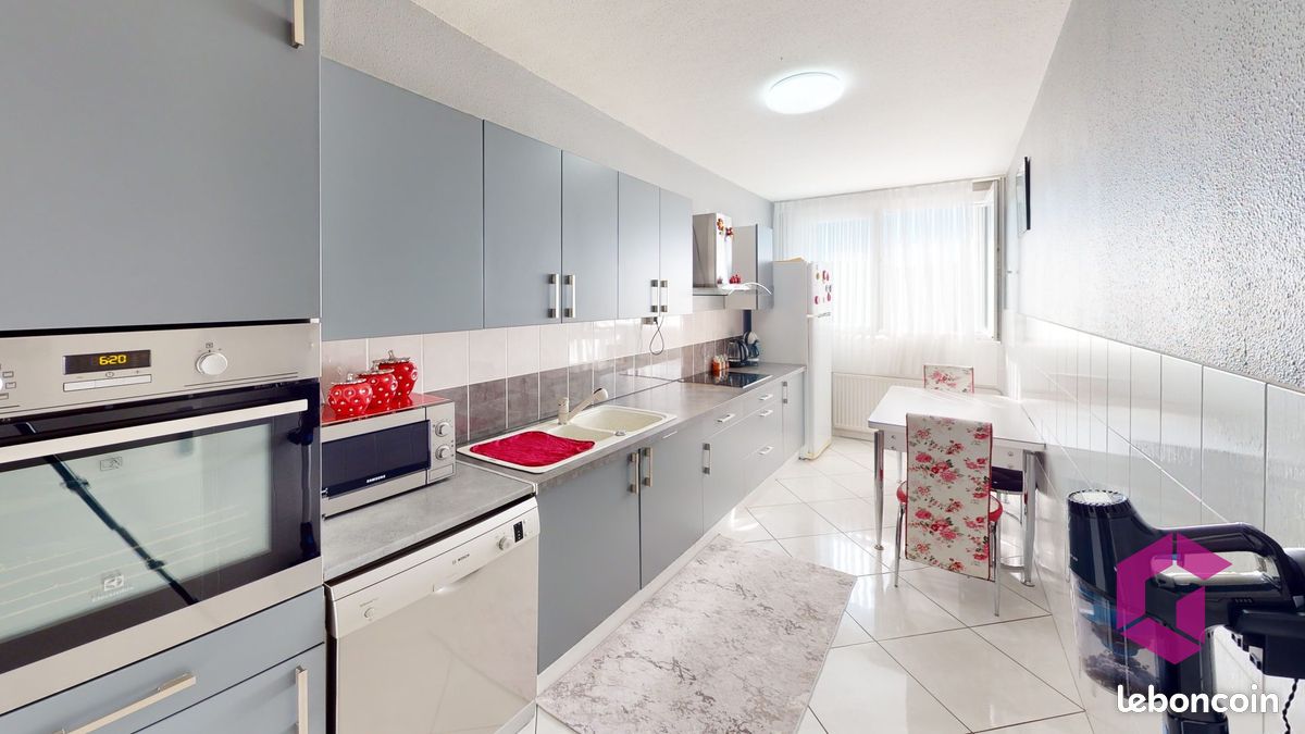 Appartement 4 pièces 90 m² · à Firminy · 90 m² · 44 000 €