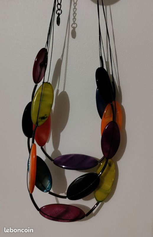 Collier Imposant IKITA Paris - Col Perles En Verre - Longueur 48 Cm - Couleur Beige/gris