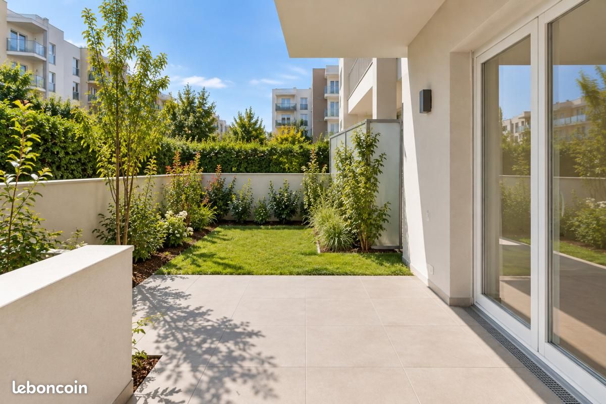 Appartement 3 pièces 74 m² · à Bègles · 74 m² · 304 587 €