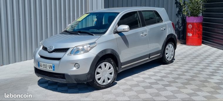 Toyota Urban Cruiser 2009