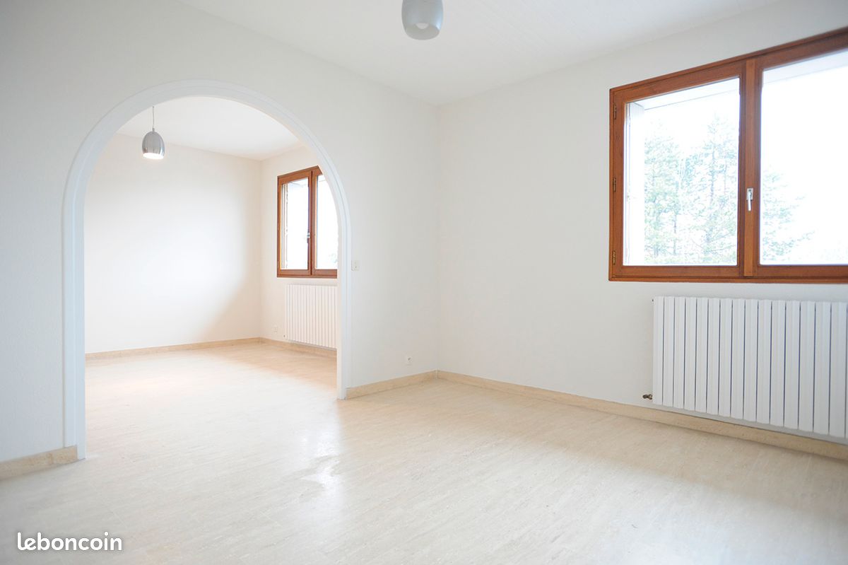Appartement 4 pièces 85 m² · à Annecy · 85 m² · 1 250 €/mois