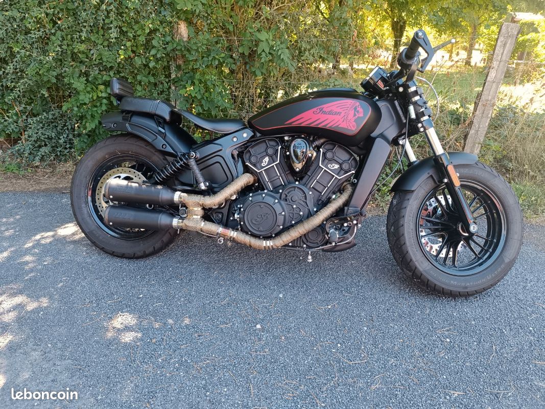 Indian Scout bobber Motos
