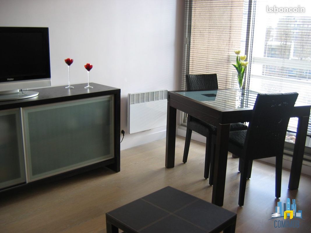 Appartement 1 pièce 21 m² · à Courbevoie · 21 m² · 919 €/mois