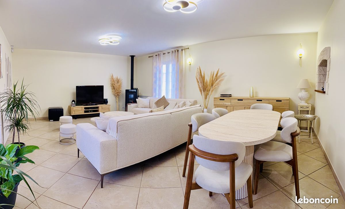 Maison 6 pièces 188 m² · à Saint-Gilles · 188 m² · 399 000 €