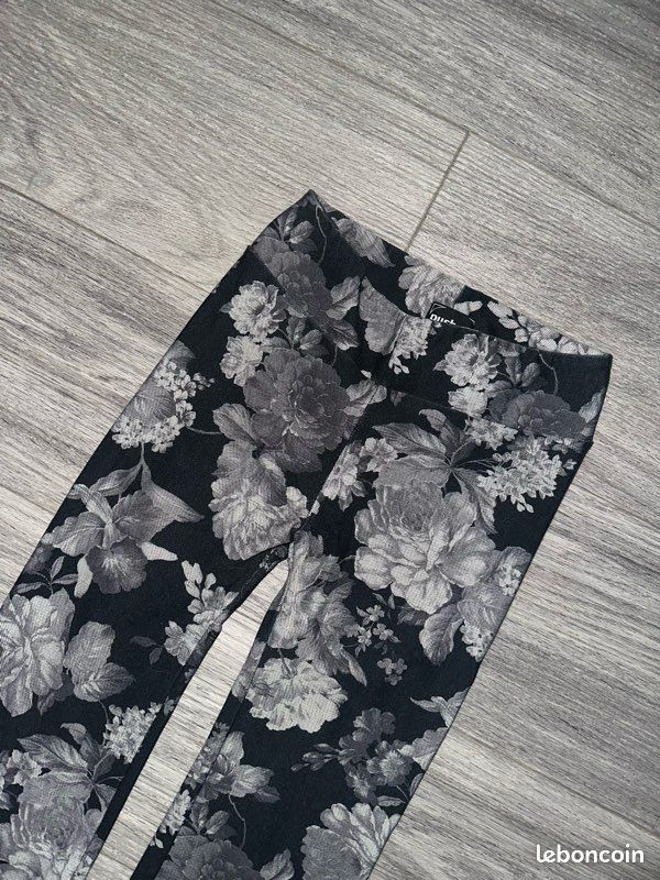 Legging push up à fleurs gris et noir Calzedonia T38 M (image 2)