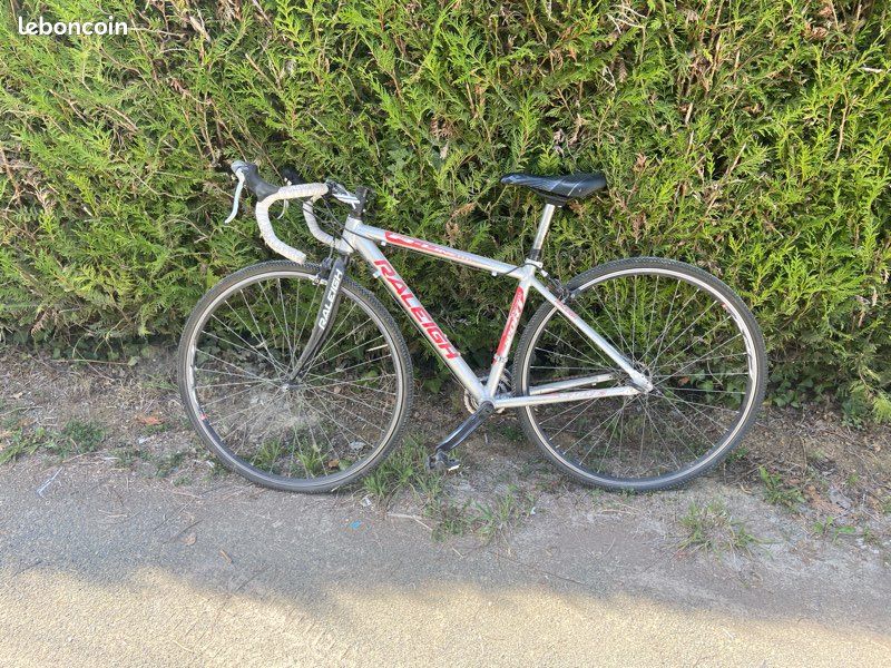 Vélo de route (image 2)