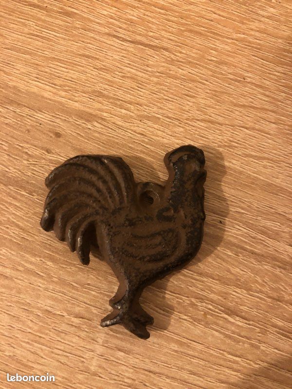 Ancien coq très vieux Antiquités