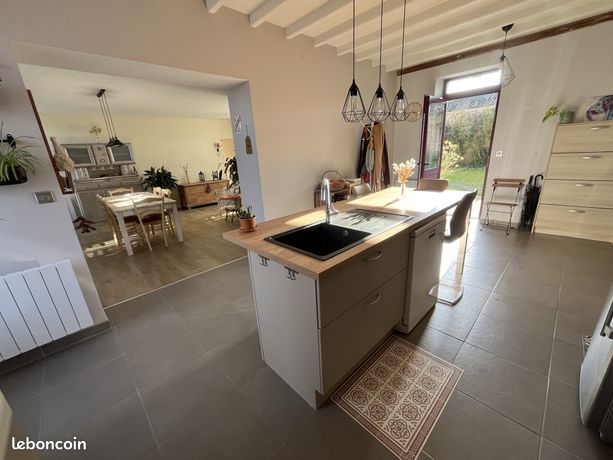 Maison 7 pièces 198 m²