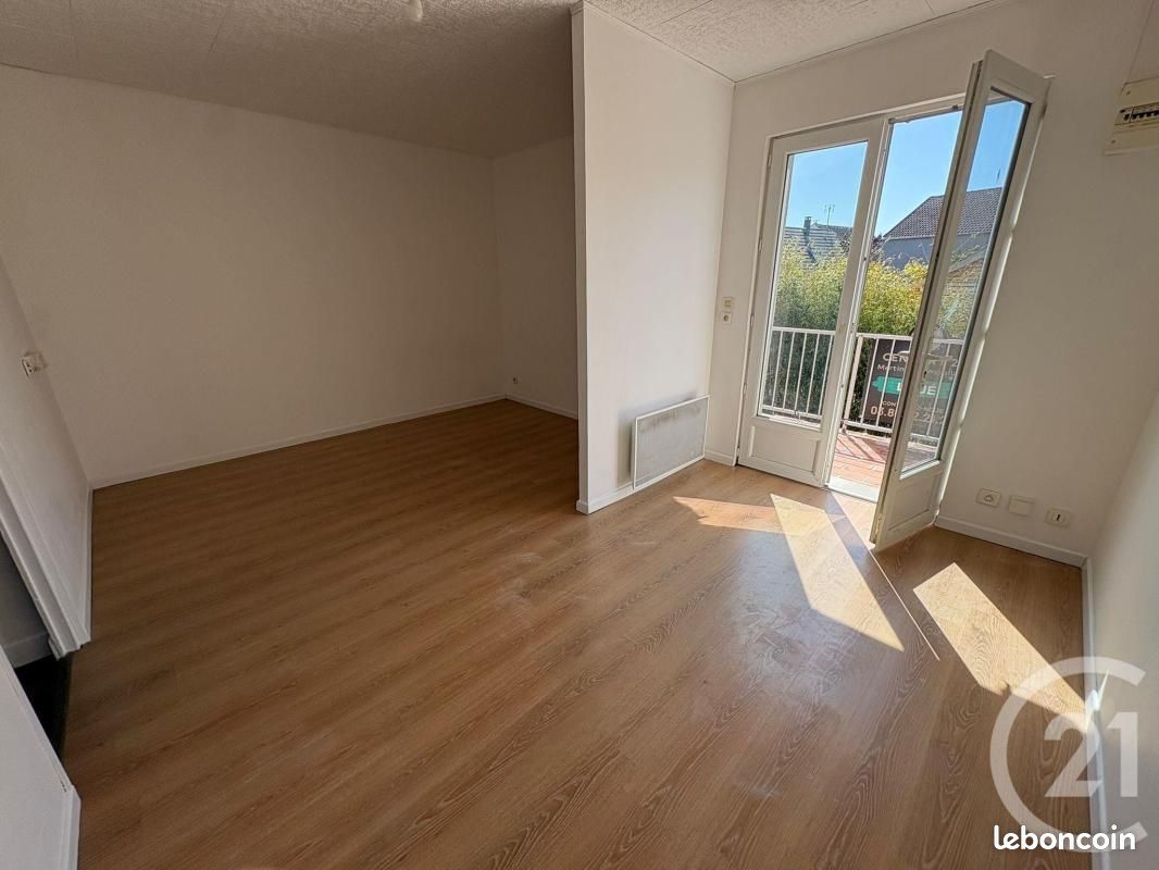 Appartement 1 pièce 30 m² · à Appoigny · 30 m² · 370 €/mois