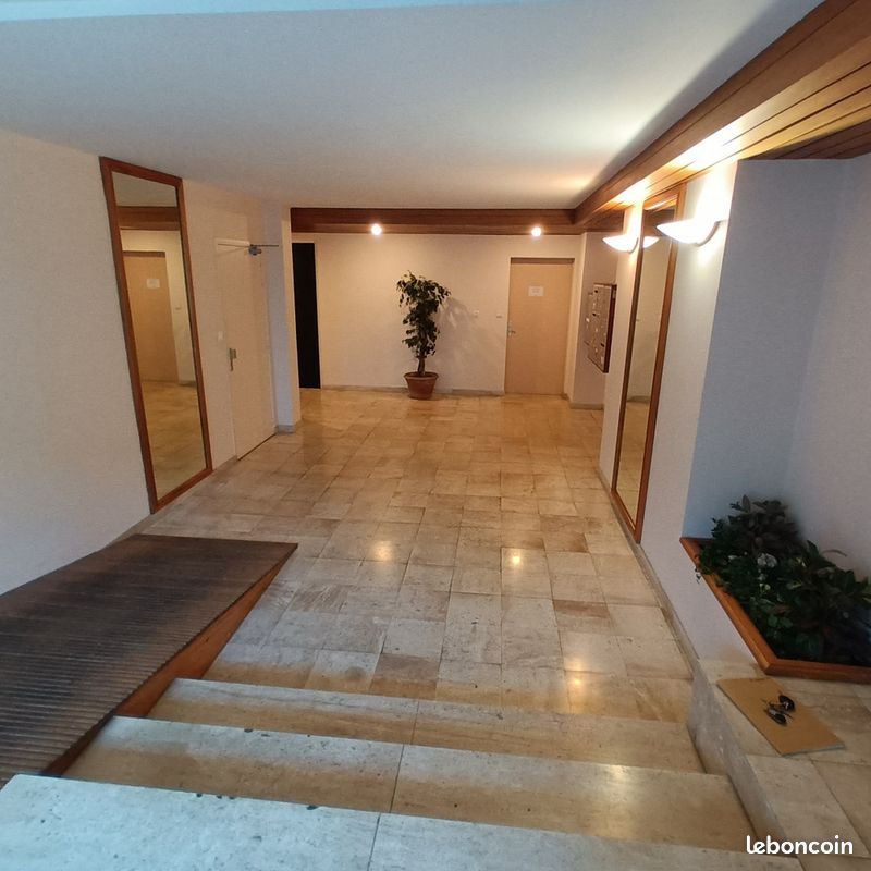 Local commercial 4 pièces 95 m² · à Nantes · 95 m² · 246 750 €