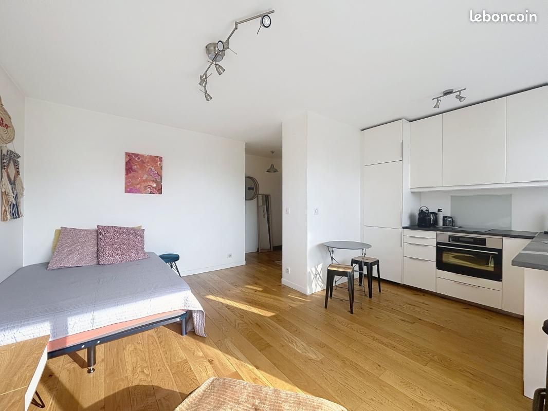 Appartement 1 pièce 27 m² · à Saint-Maur-des-Fossés · 27 m² · 906 €/mois