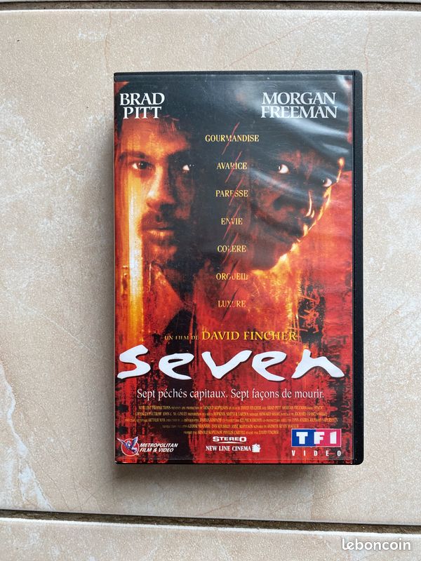 Cassette VHS SEVEN avec Brad Pitt( TBE) (image 1)