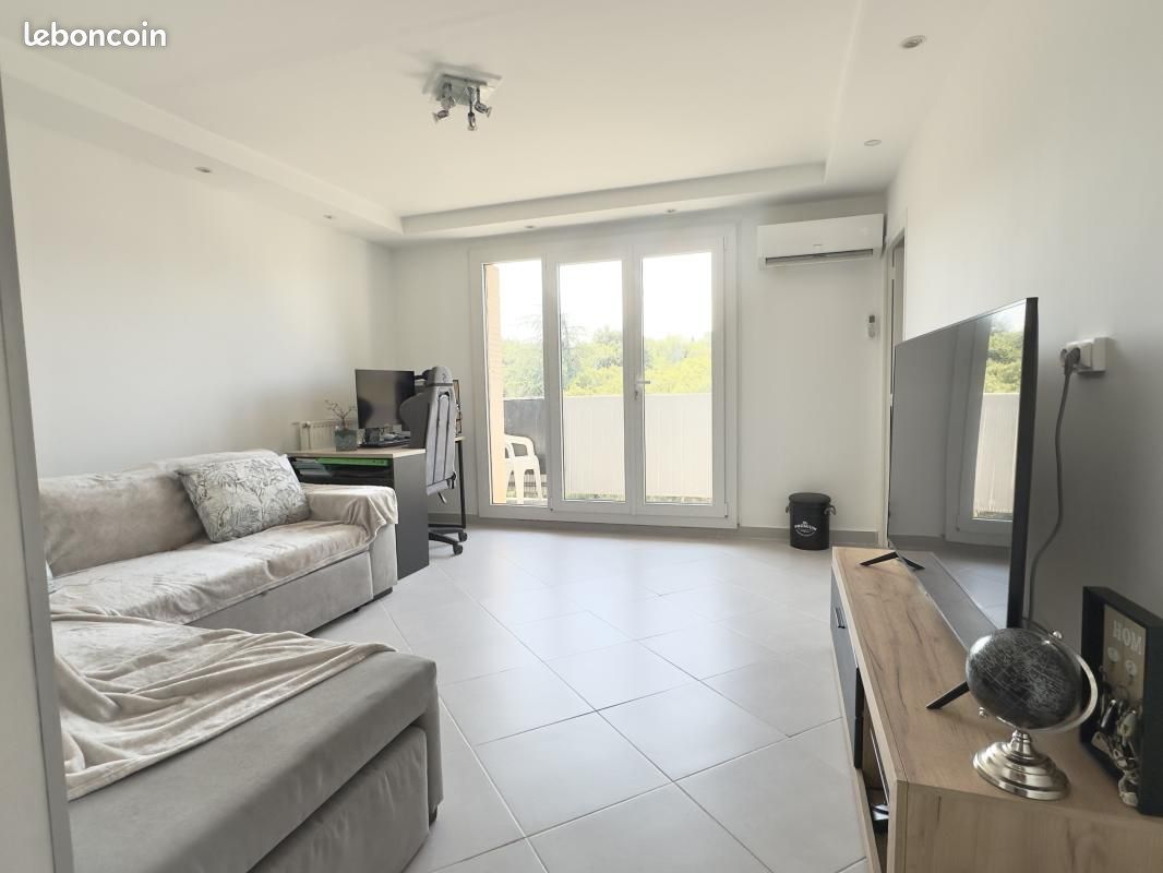 Appartement 3 pièces 63 m² · à Bourg-Saint-Andéol · 63 m² · 80 000 €