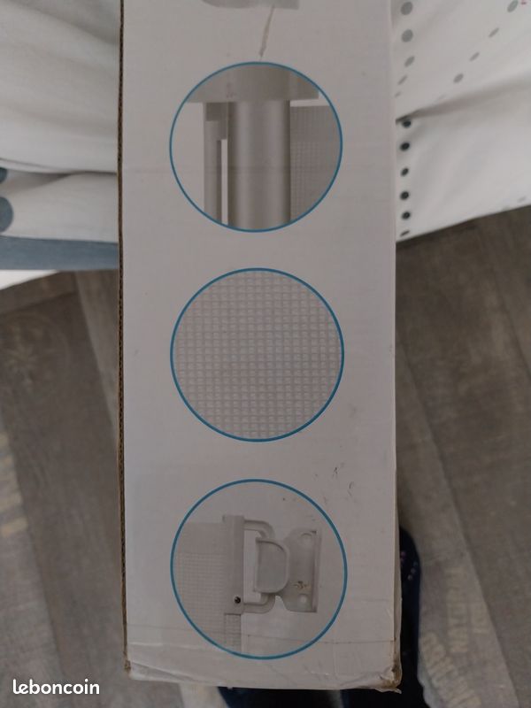 Barrière enroulable pour protéger escalier (image 7)