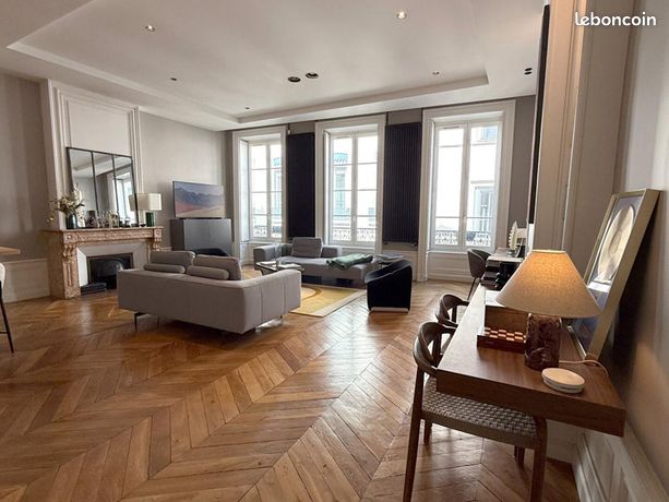 Appartement 3 pièces 97 m² — 13