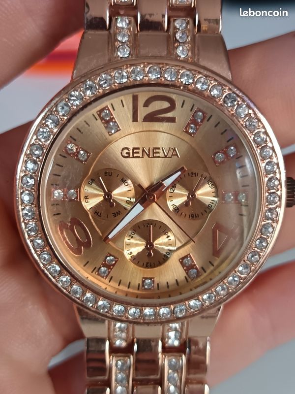 Montre Femme Geneva Bracelet Cuivre Avec Zircone Cubique - Mouvement Quartz Neuf étiquettes