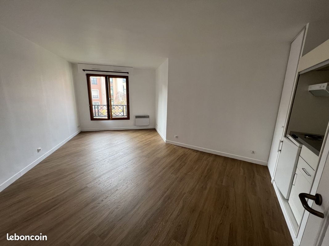 Appartement 1 pièce 26 m² · à Maisons-Laffitte · 26 m² · 762 €/mois