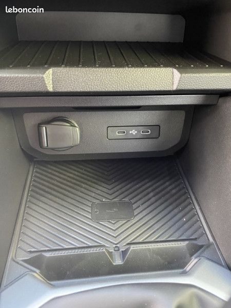 Dacia DUSTER 1.2 MILD HYBRID 130CH EXTREME 4X4 (image 7)