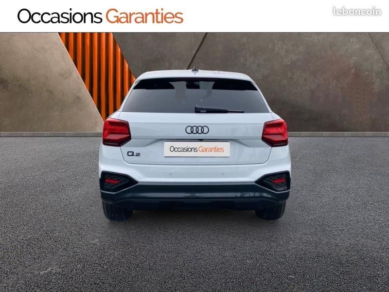 Audi Q2 35 TFSI 150ch Design S tronic 7 (image 15)