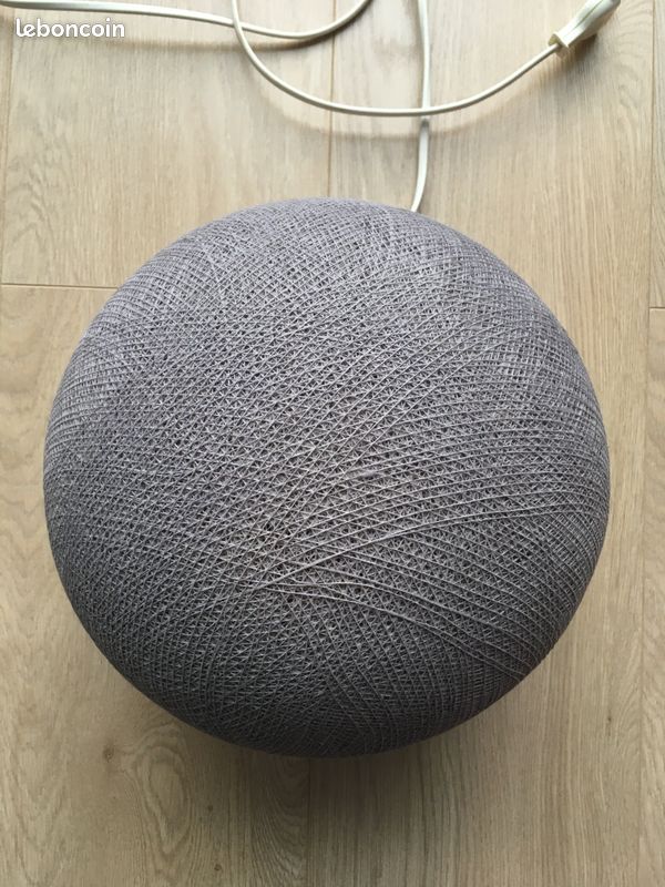 Lampe globe à poser (image 4)
