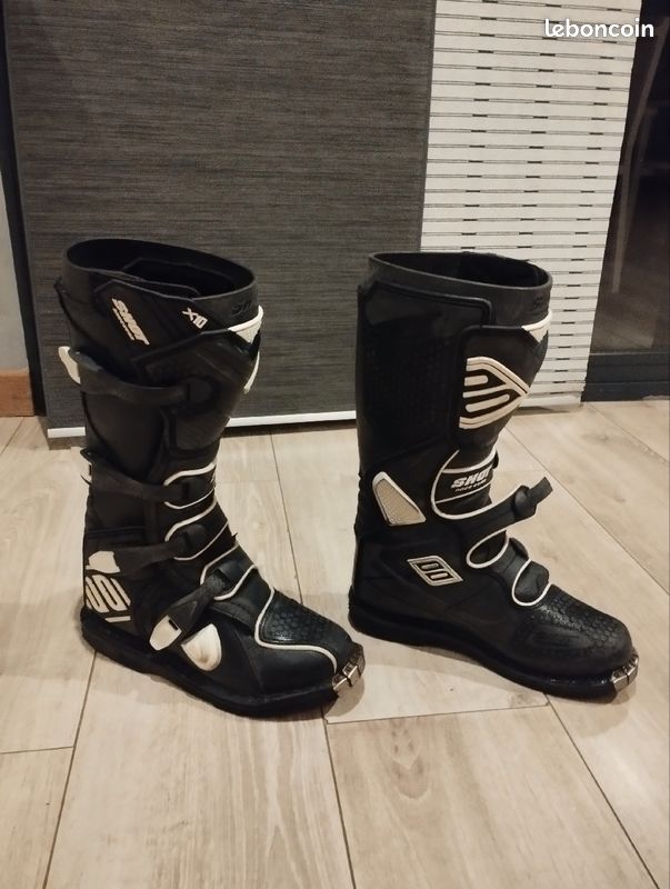 botte motocross taille 28