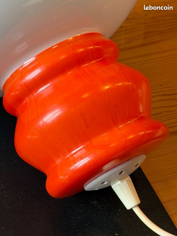 Lustre en opaline blanc et orange vintage (image 17)