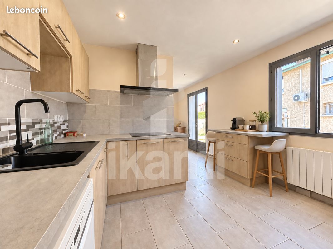 Maison 5 pièces 150 m² · à Larnage · 150 m² · 260 000 €