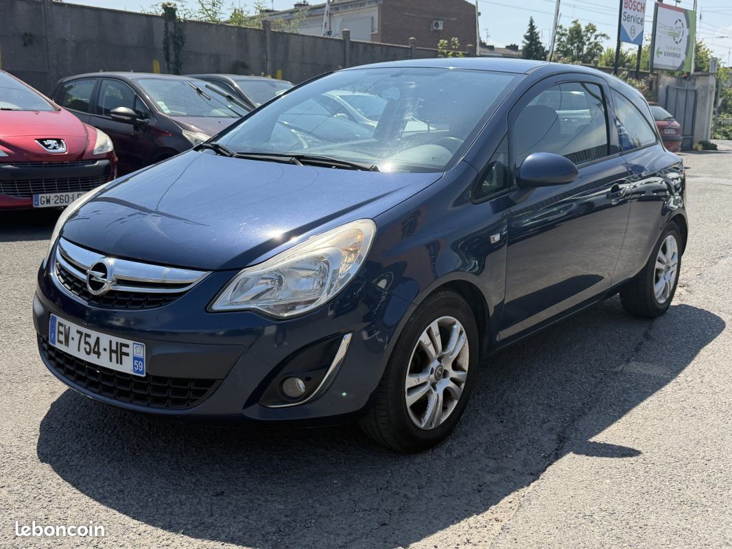 Opel corsa 1.3 cdti 95 edition stop and start 2011 (image 2)