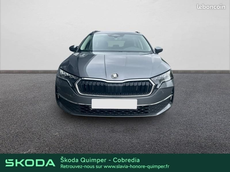 Skoda Octavia Combi 2.0 TDI SCR 150ch Selection DSG7 (image 2)