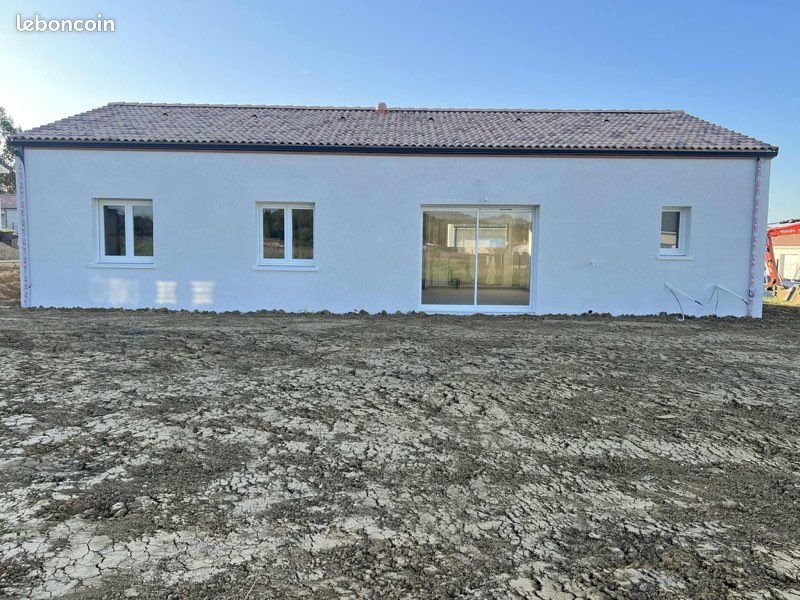 Maison 4 pièces 90 m² · à Estillac · 90 m² · 250 000 €