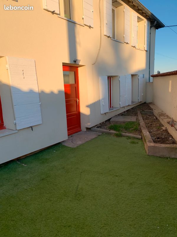 Maison 3 pièces 75 m² · à Brindas · 75 m² · 900 €/mois