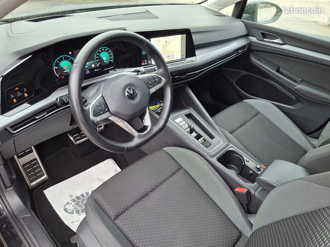 Volkswagen GOLF VIII 2.0 TDI SCR 150CH ACTIVE DSG7 (image 13)