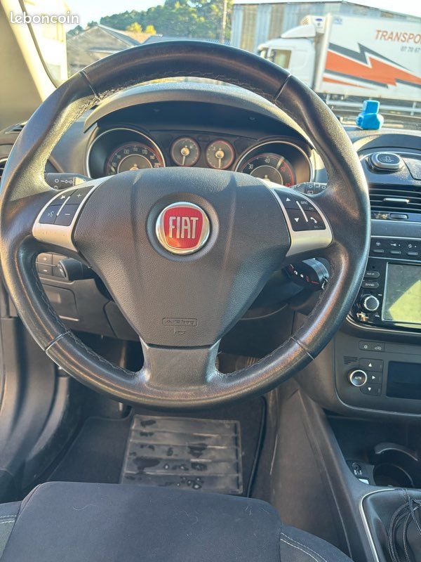 Fiat punto evo (image 8)