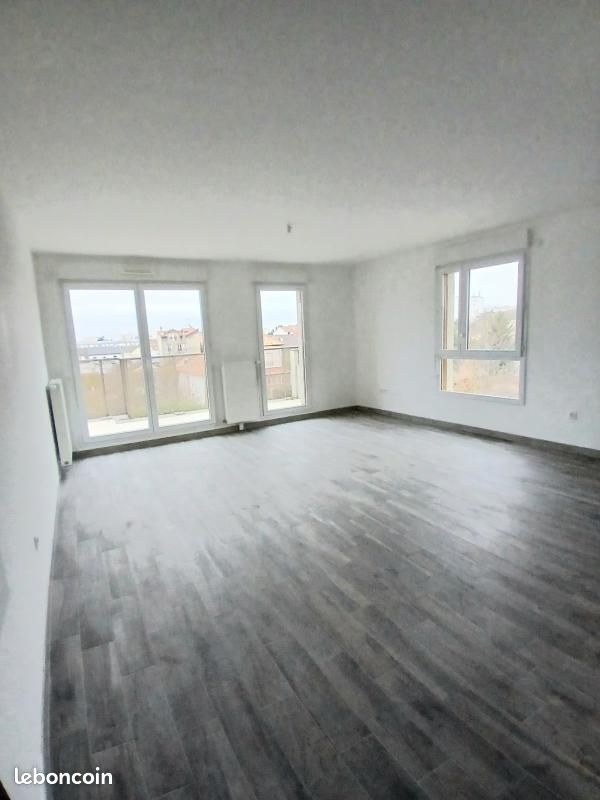 Appartement a louer bondy - 5 pièce(s) - 94 m2 - Surfyn