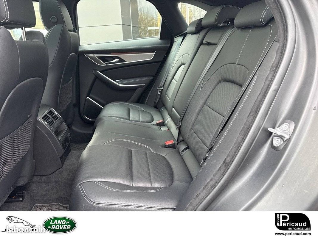 JAGUAR F-Pace 2.0 - P400e PHEV AWD BVA8 R-Dynamic SE (image 8)