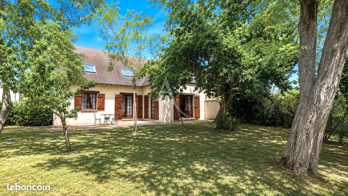 Maison 6 pièces 136 m² · aux Mureaux · 136 m² · 367 500 €